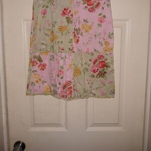 Cabi floral skirt size small 5/$25